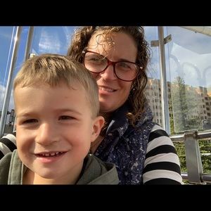 Meet your Posher, Carin